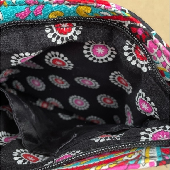Vera Bradley Boho Parisian Paisley Adjustable Crossbody bag.  8.5”x8.5” - Picture 5 of 7